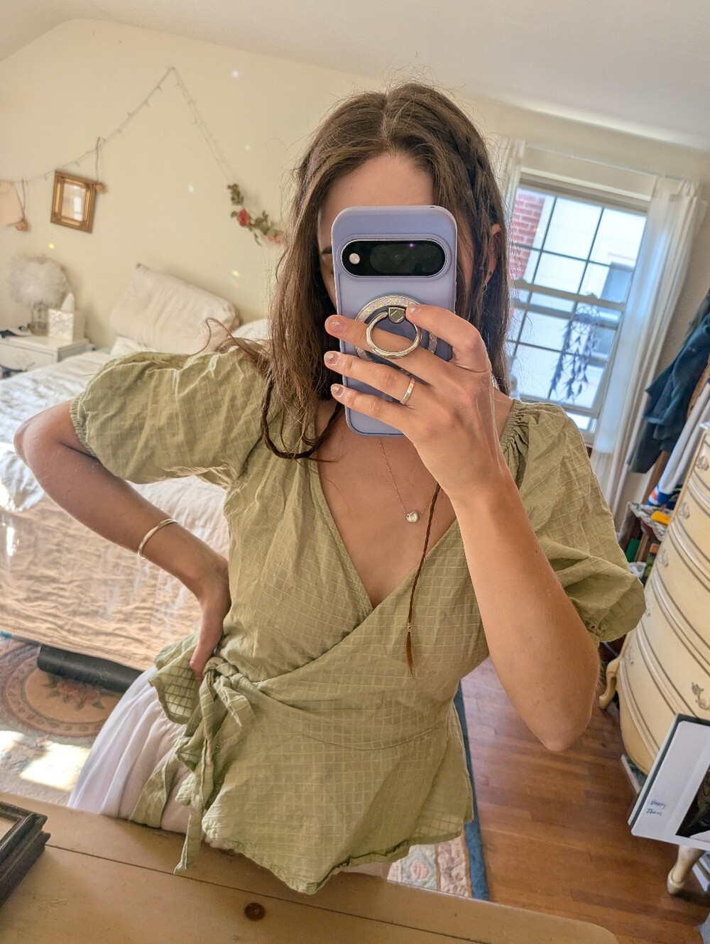 100% Cotton Green Puff Sleeve Blouse. Womens XS UNIVERSAL THREADS